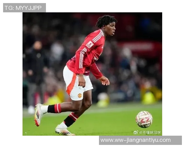 曼联球迷热议瓦伦西亚最契合阿莫林现代翼卫角色得票率达32