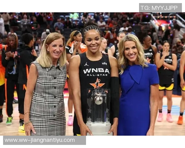 科利尔直言WNBA联盟高层无能我们的联赛却是最优秀的